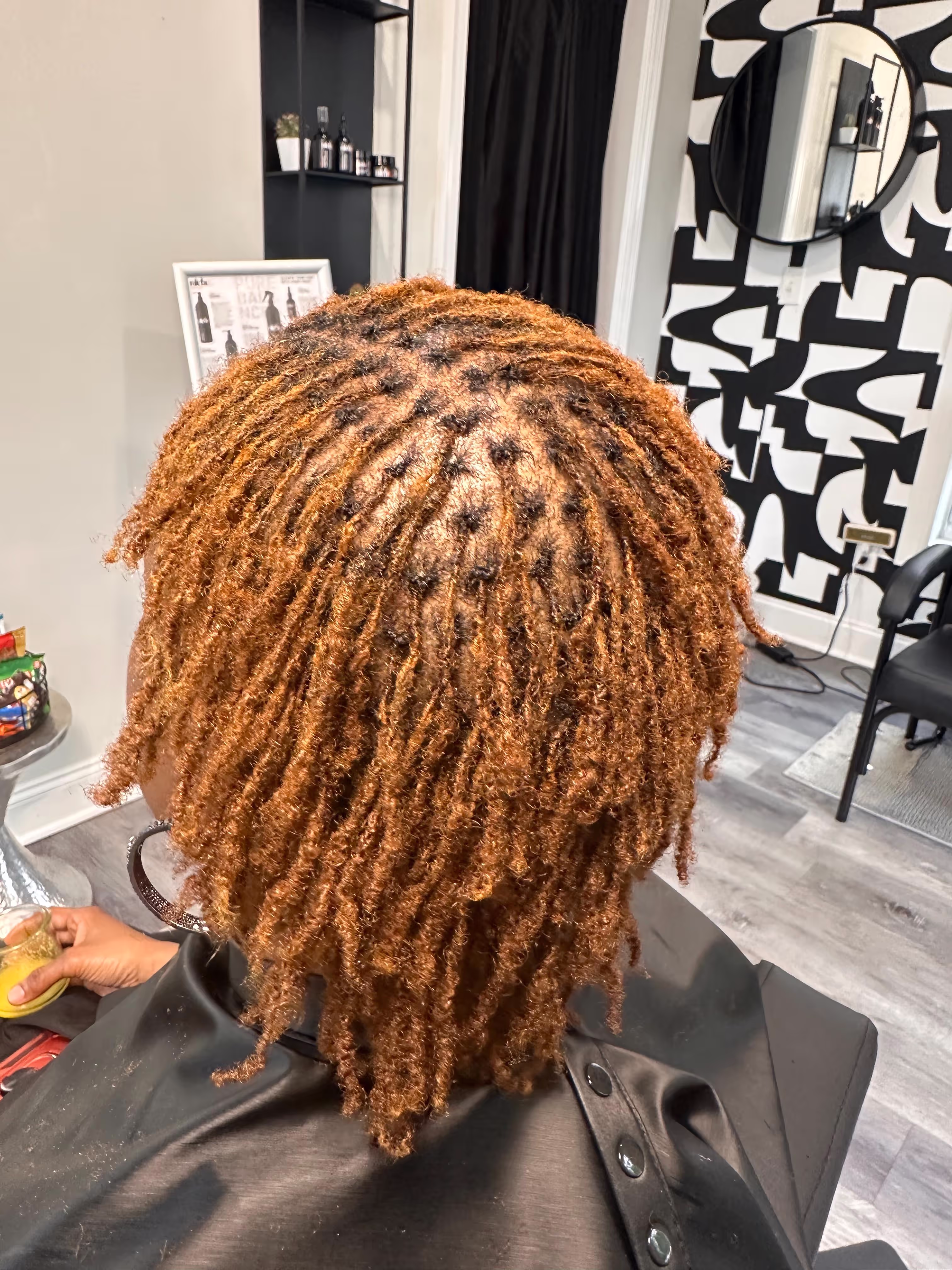 Floating background image